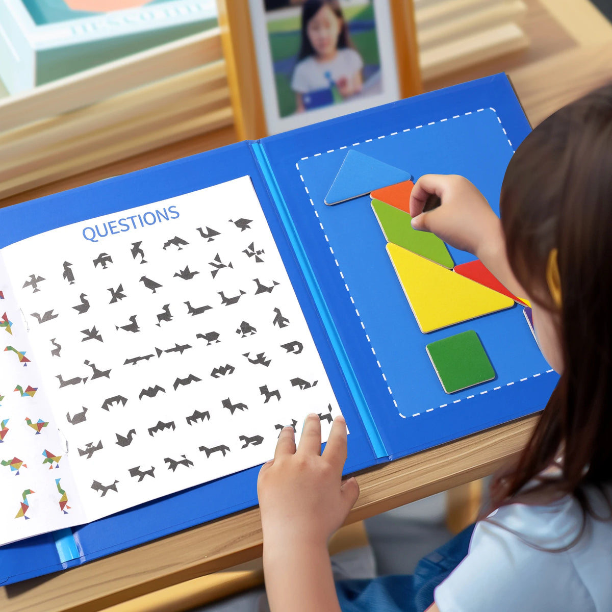 Puzzle en bois Tangram magnétique, livre, jouets éducatifs pour enfants, bébé enfant, Portable, apprentissage de l'intelligence Montessori